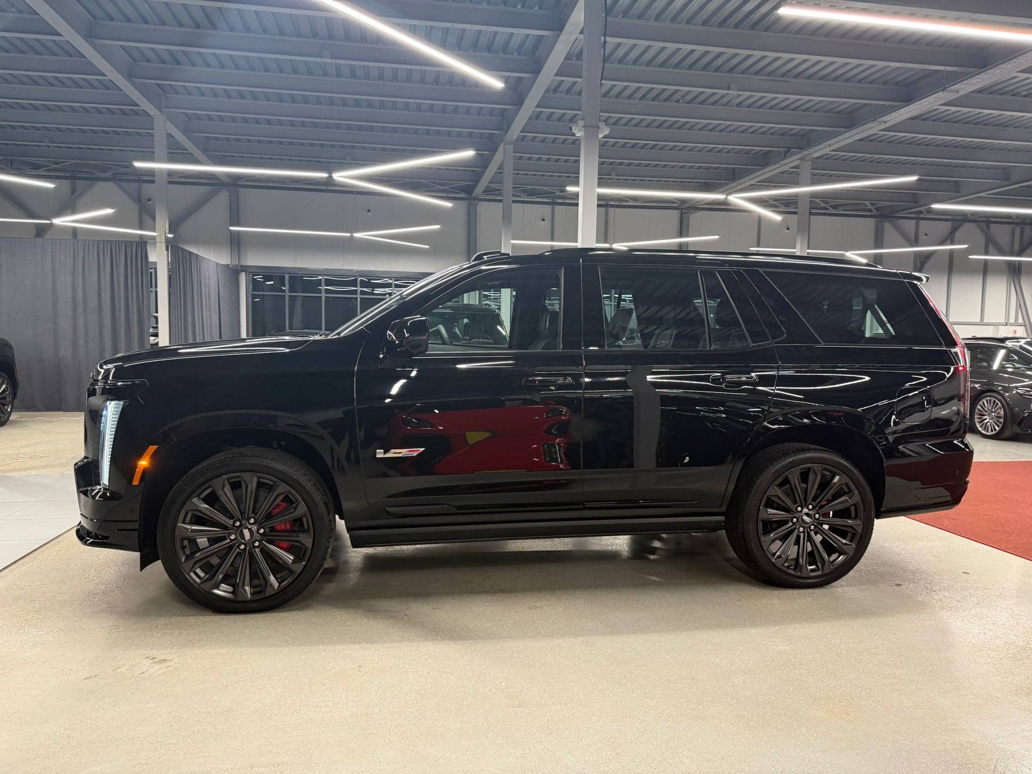 Cadillac Escalade-V - 3