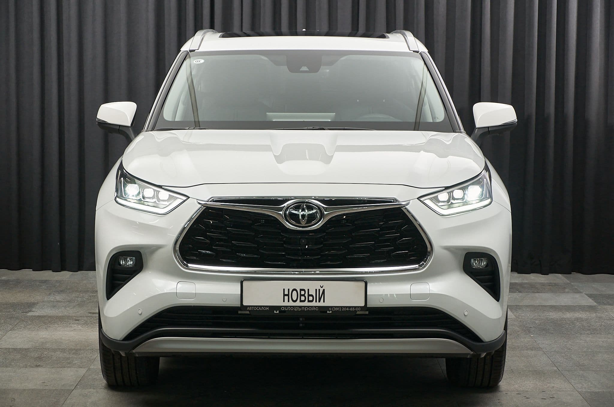 Toyota Highlander - 4