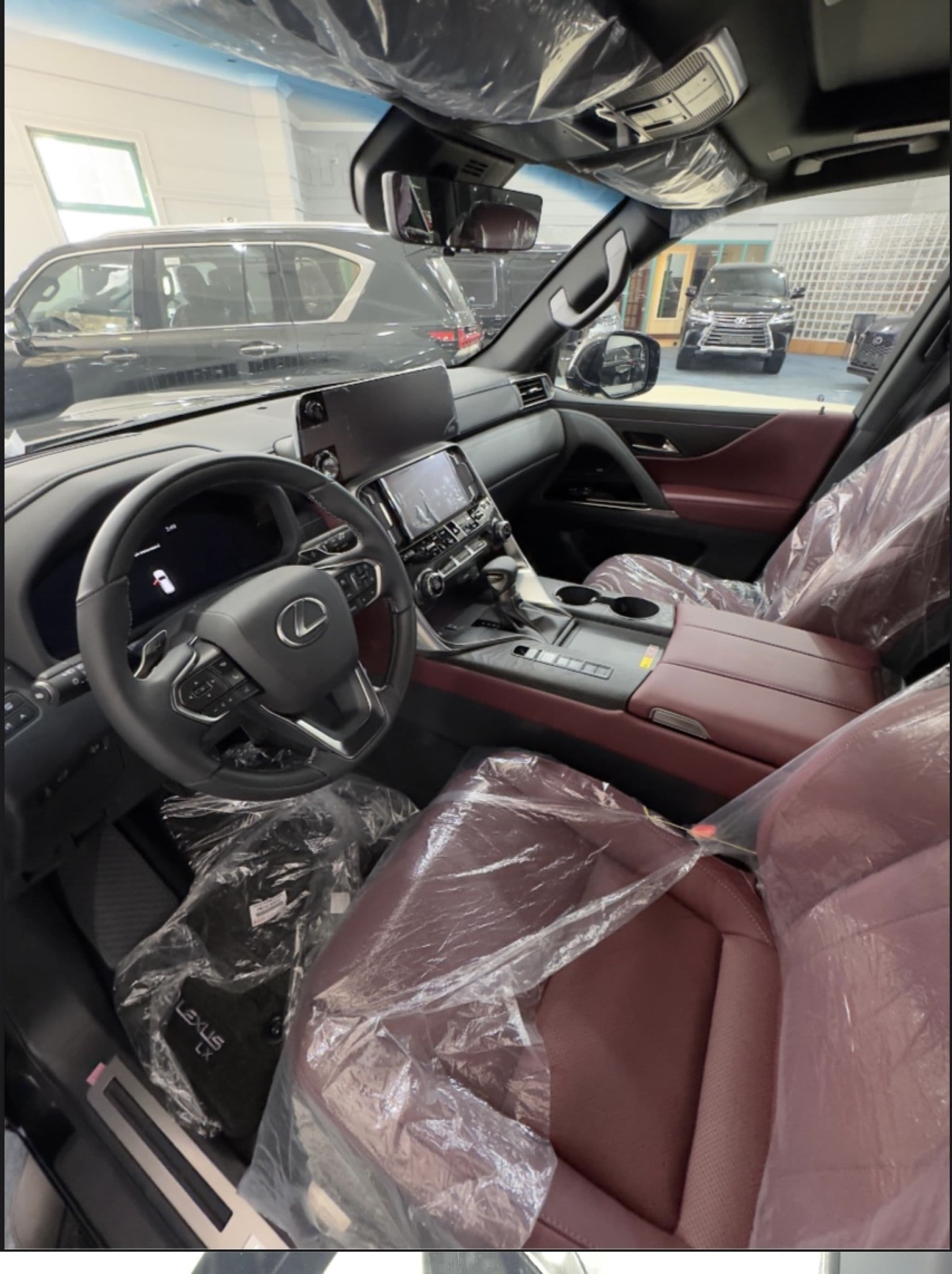 Lexus LX - 4