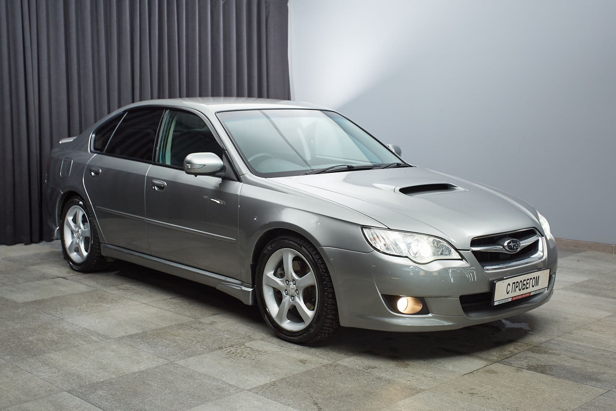 Subaru Legacy - 3
