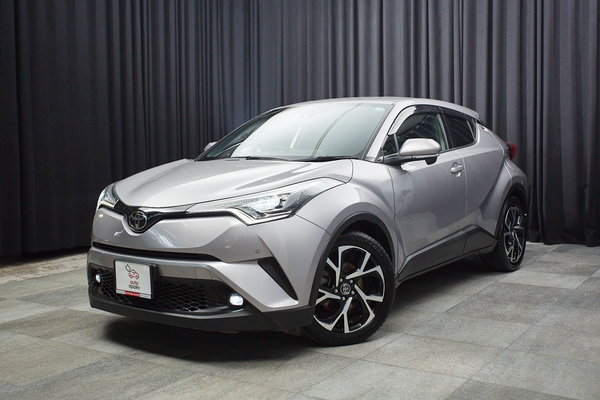 Toyota C-HR - 1