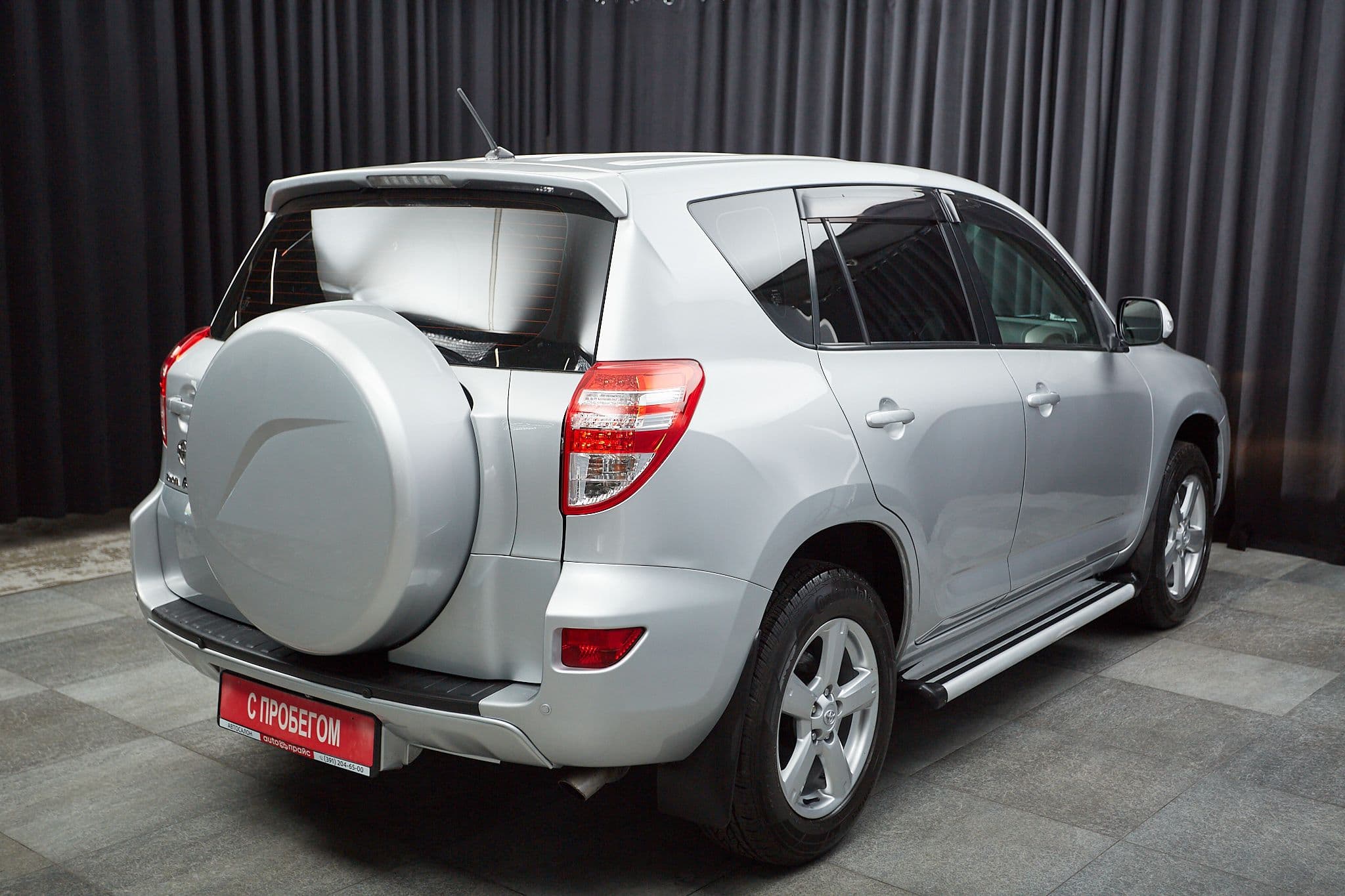 Toyota RAV4 - 4