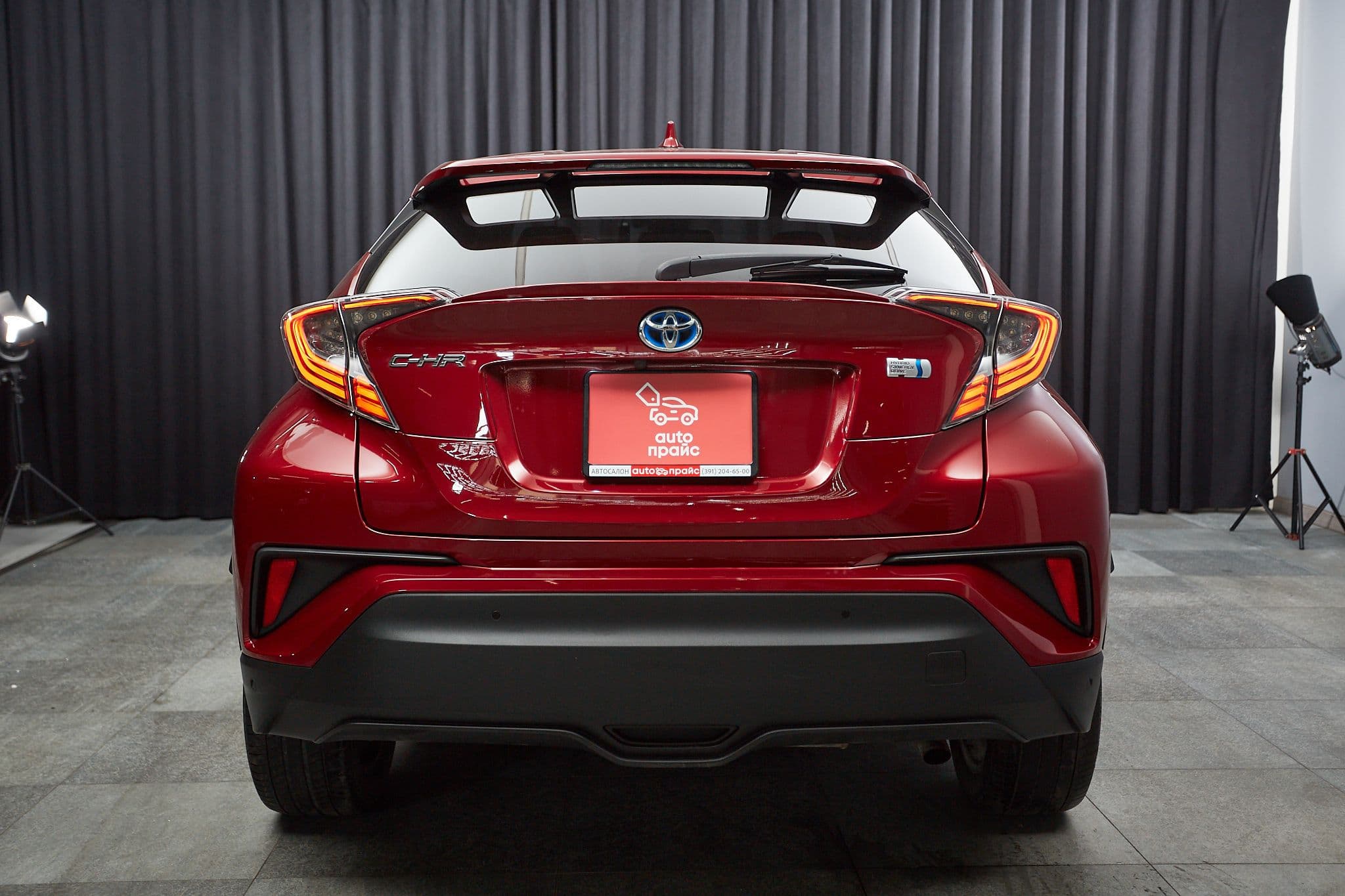 Toyota C-HR - 5