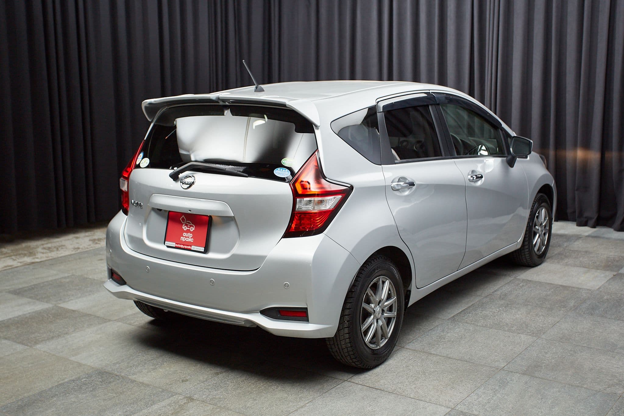 Nissan Note - 4