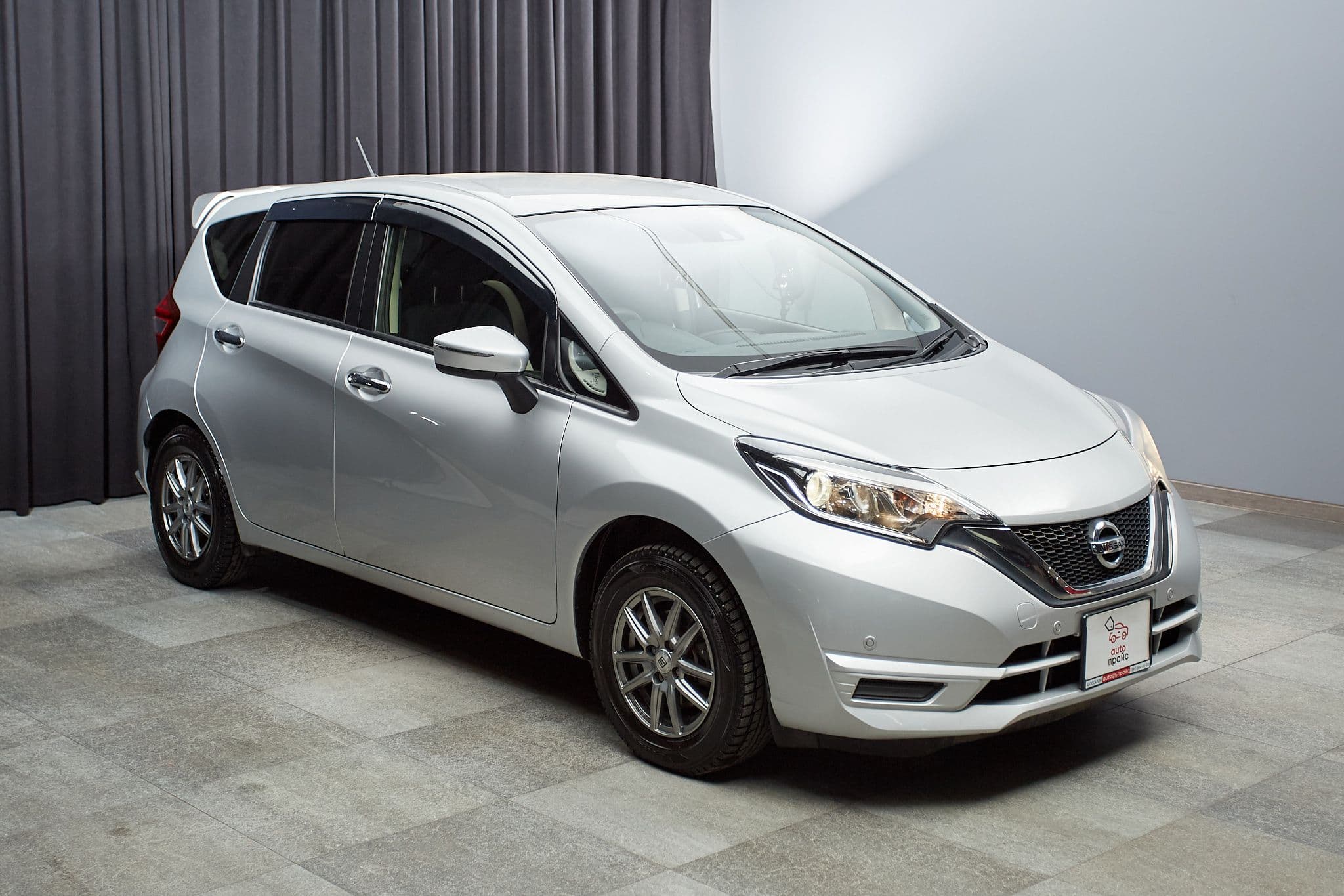 Nissan Note - 3