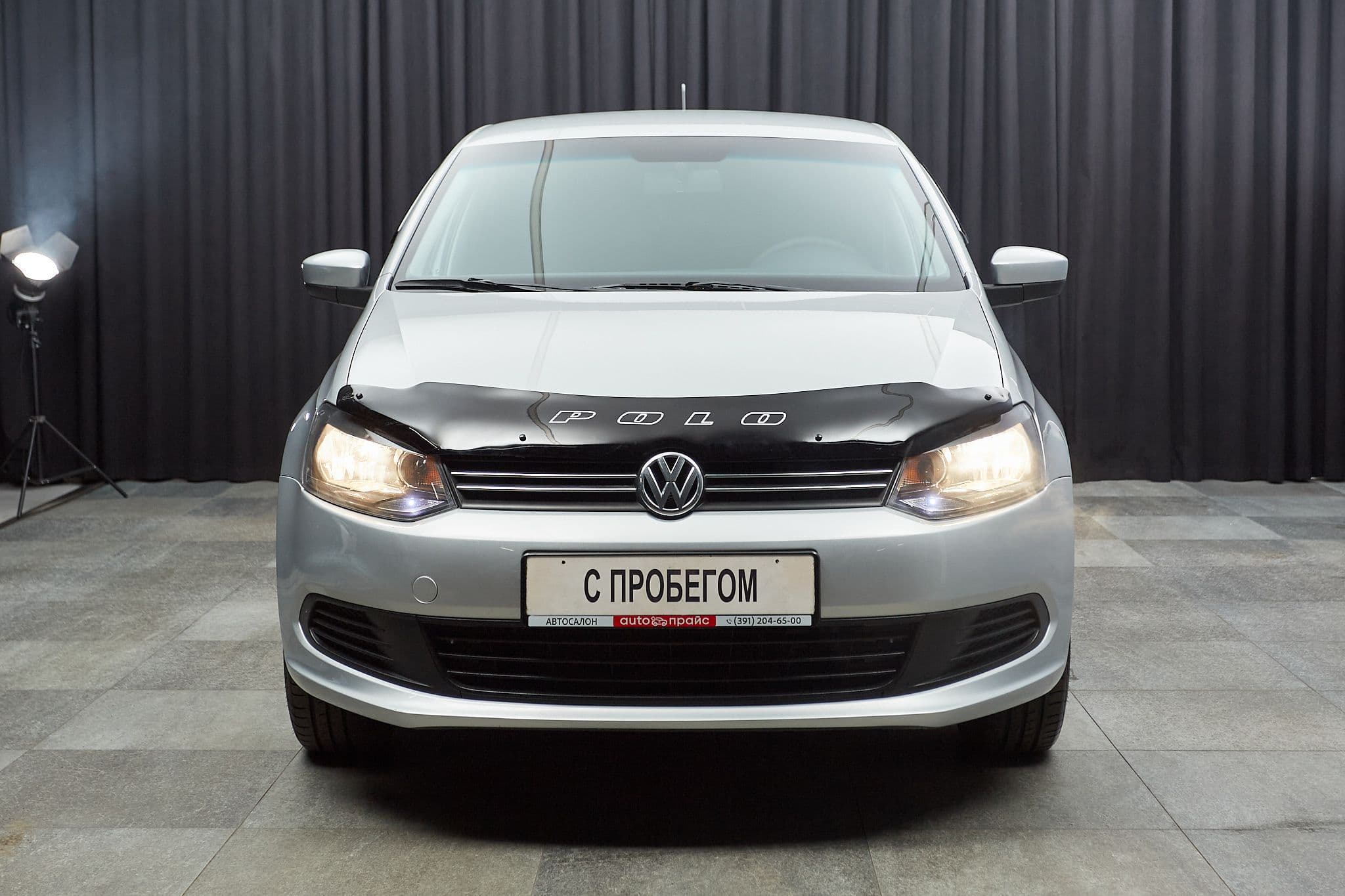 Volkswagen Polo - 2