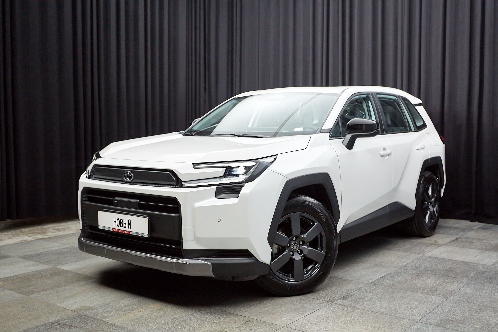 Toyota RAV4 - 1