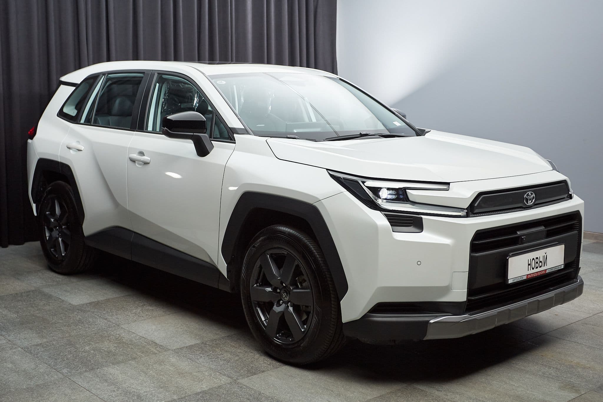 Toyota RAV4 - 3