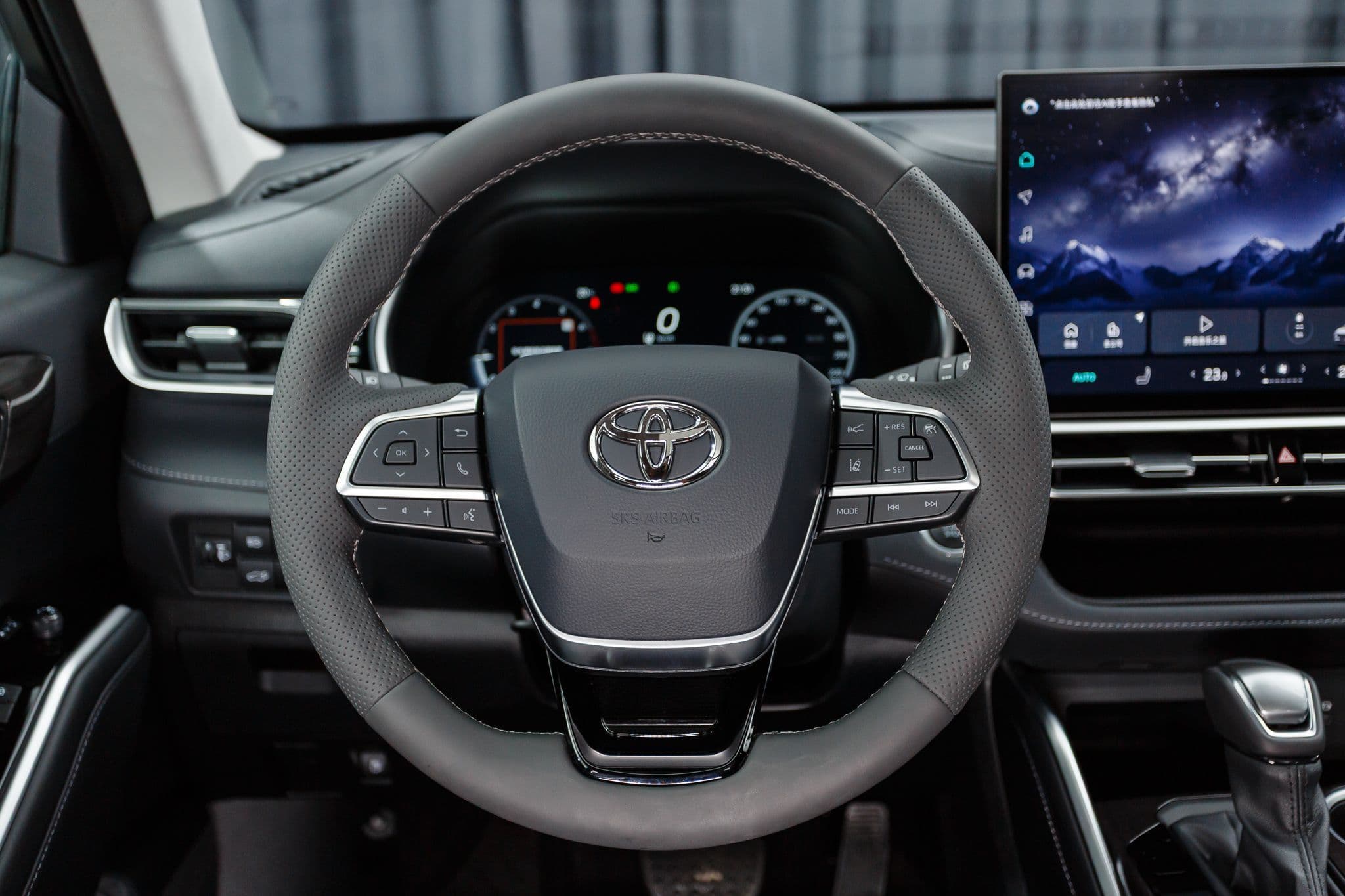 Toyota Highlander - 3