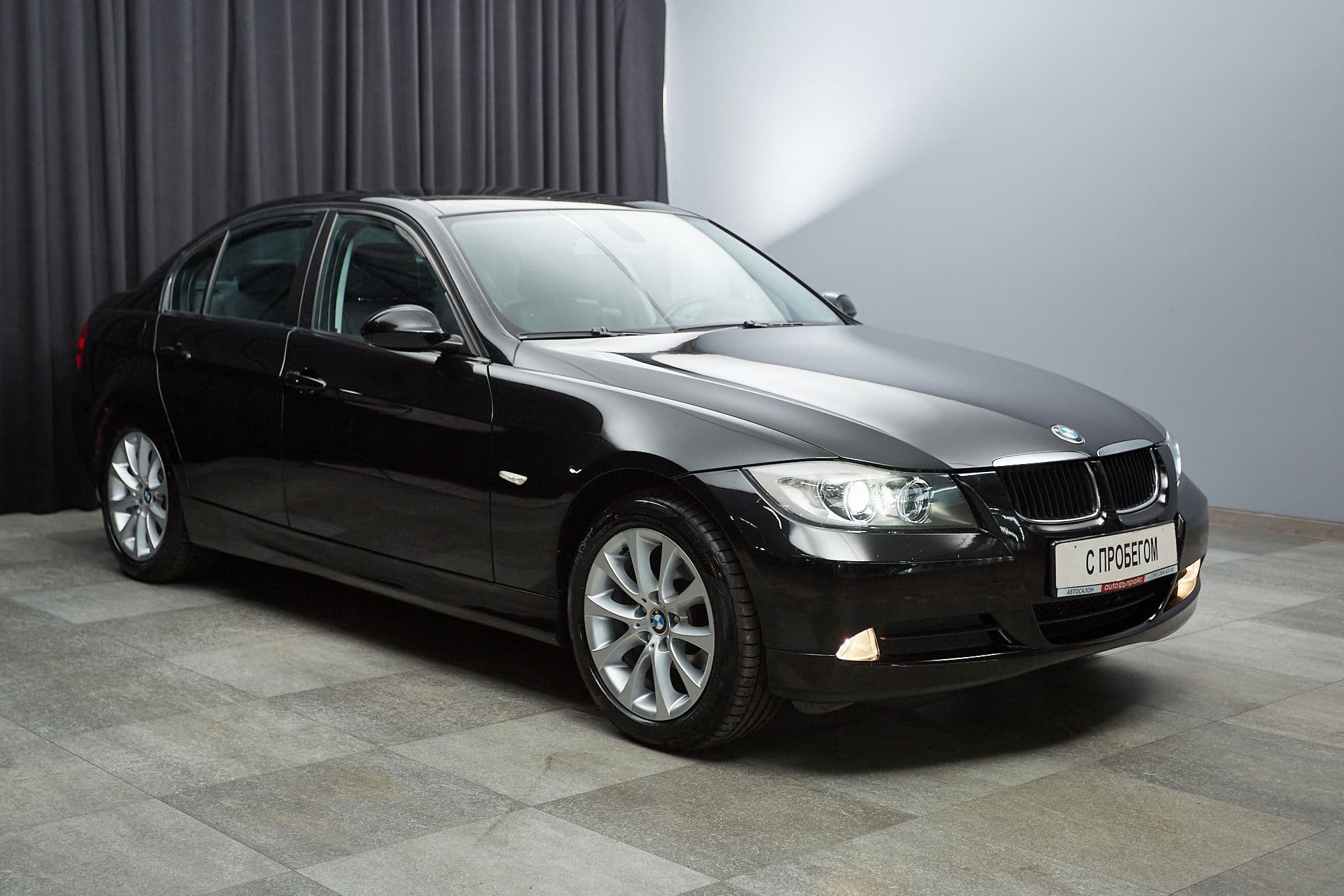 BMW 320i - 3