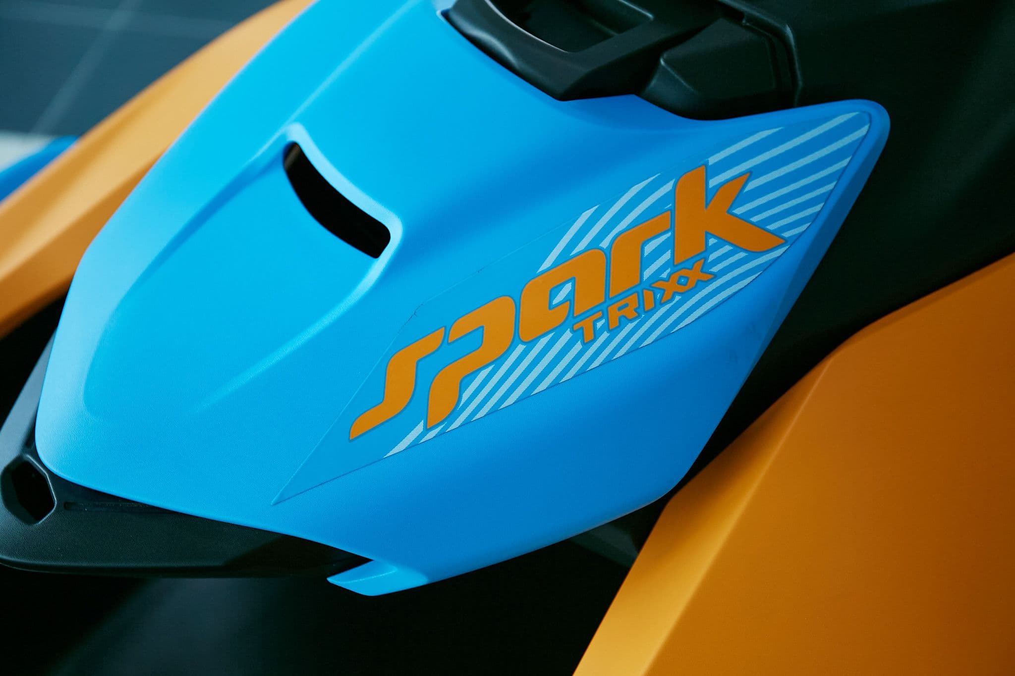 BRP Sea-Doo Spark Trixx 90 FOR 1 - 4