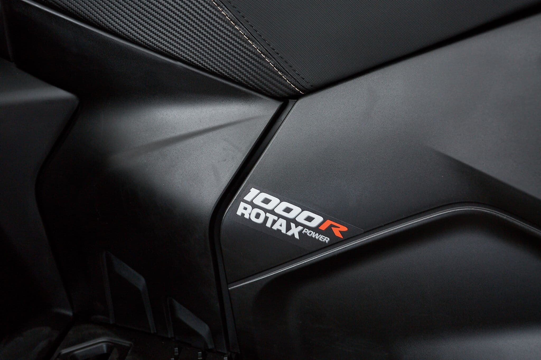 BRP Can-Am Outlander Max Backcountry 1000R