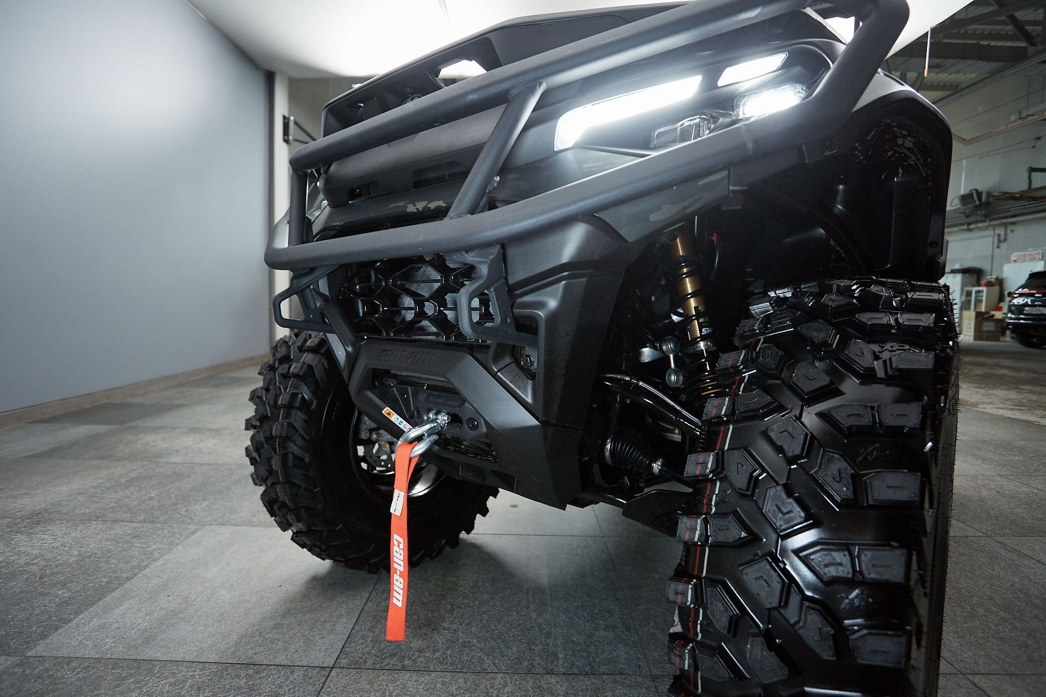 BRP Can-Am Outlander Max Backcountry 1000R