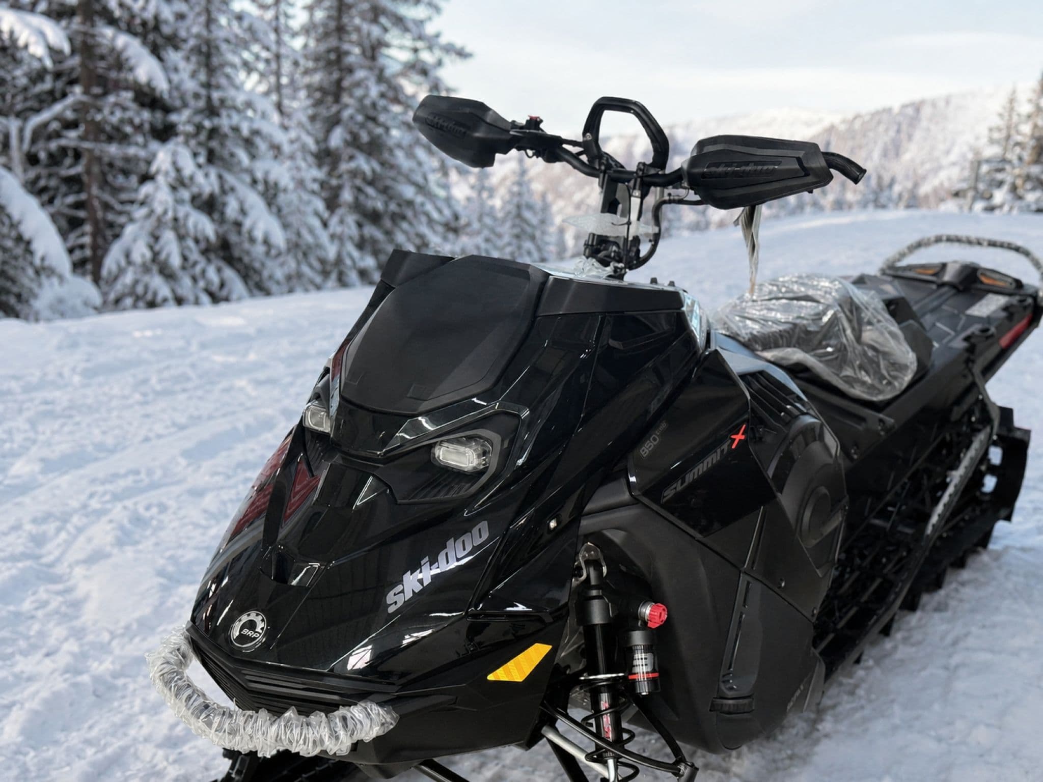 BRP Ski-Doo Summit X Expert 154 850 E-tec