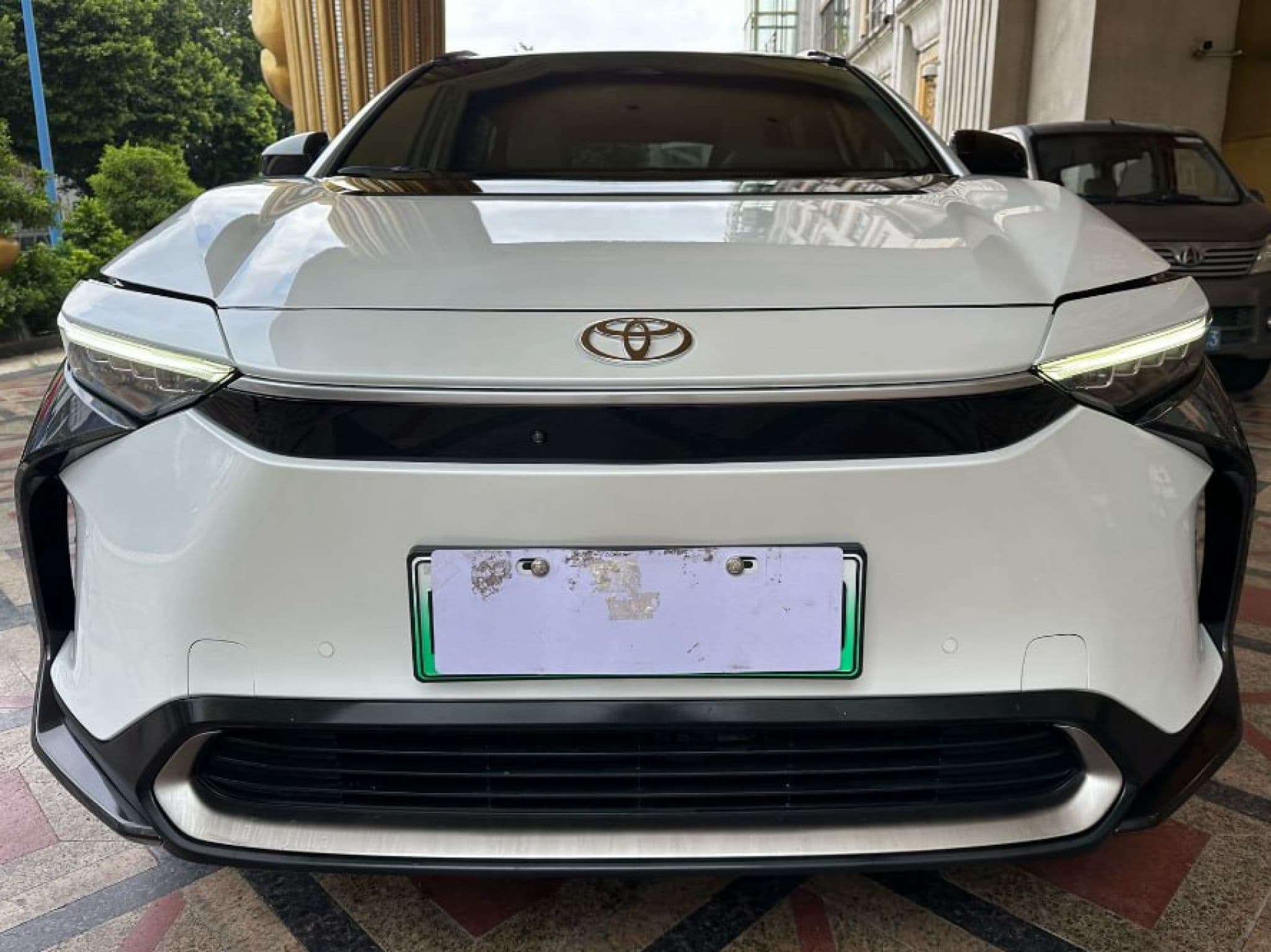 Автомобиль