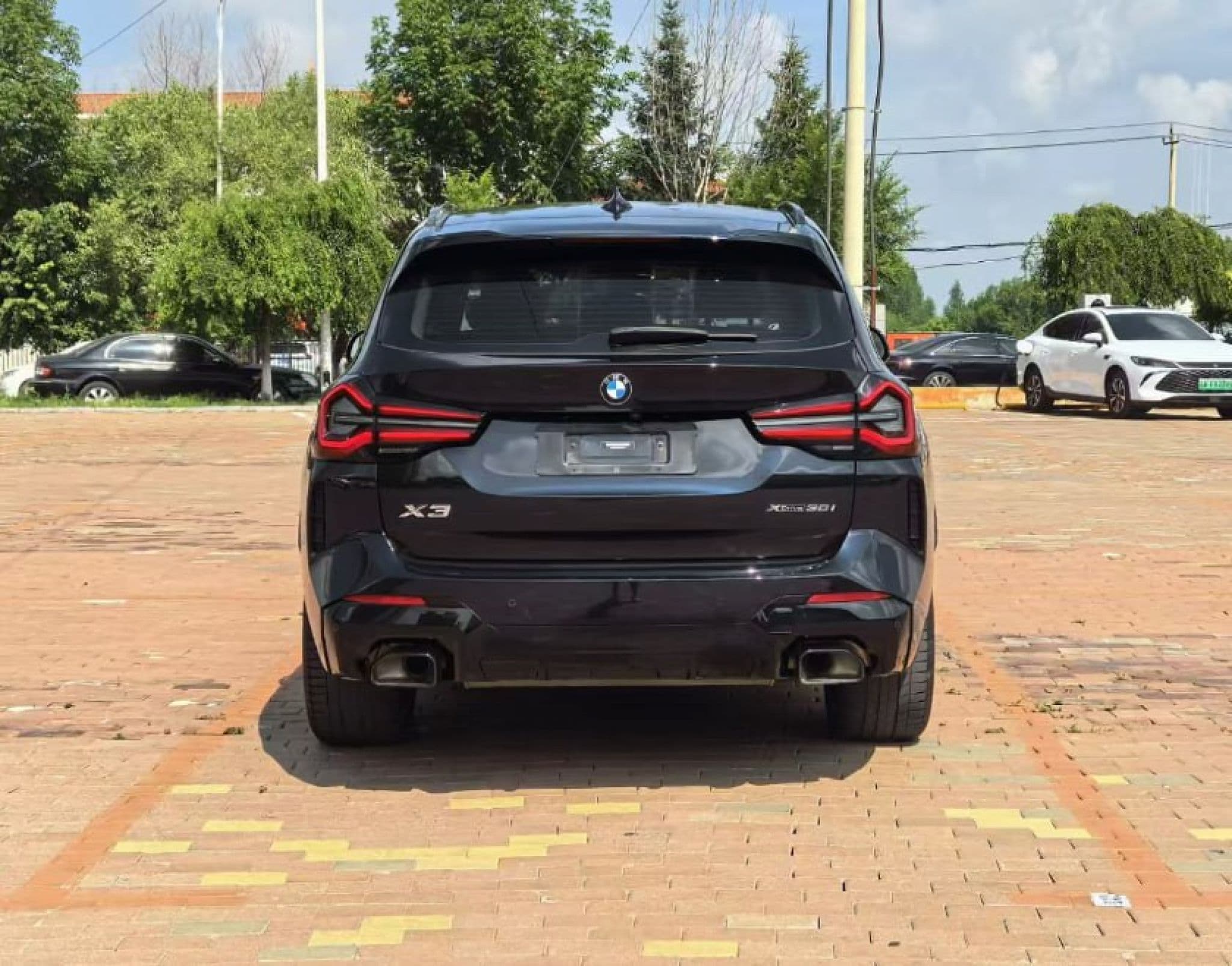 Автомобиль